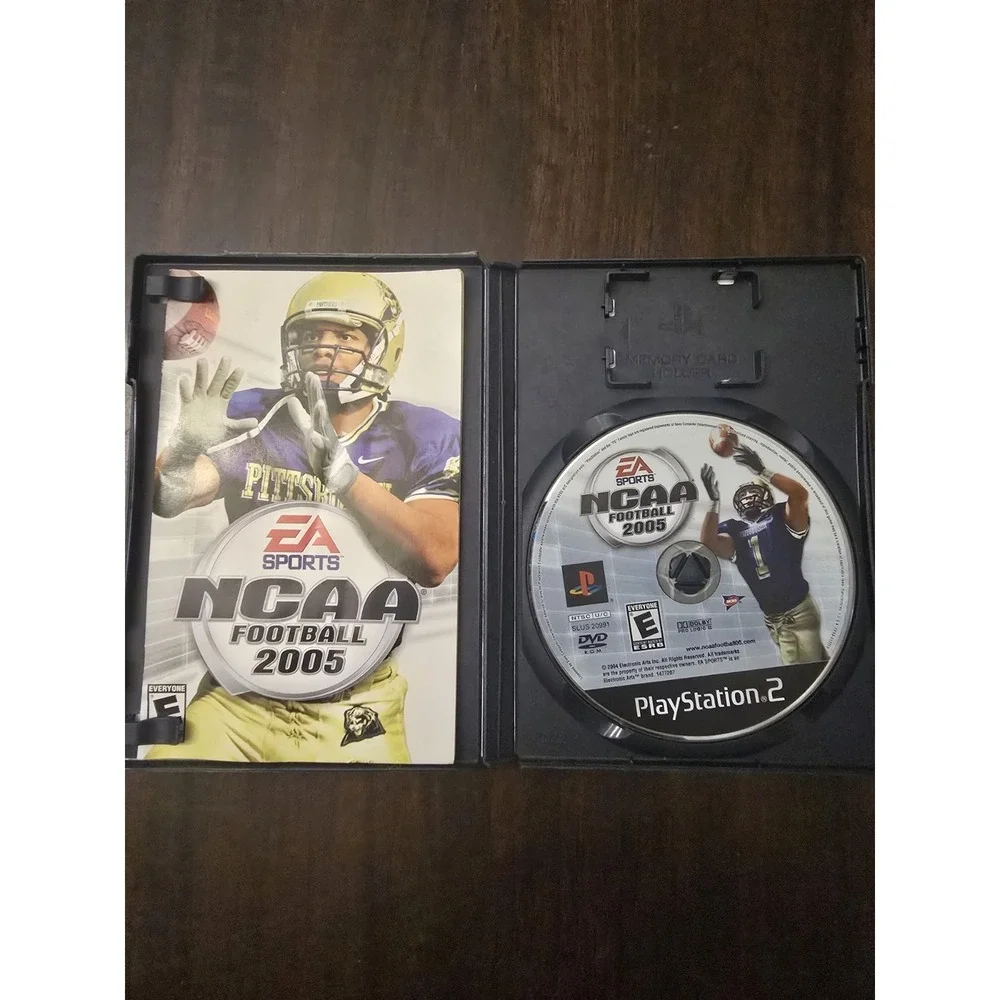 NCAA Football 2005 (PlayStation2 PS2)